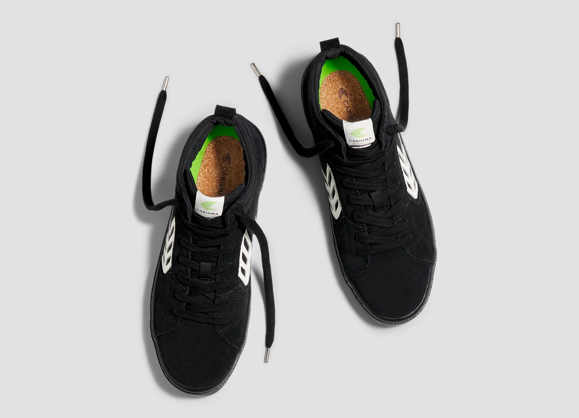 Cariuma - CATIBA PRO HIGH Skate Shoes - All Black/Ivory