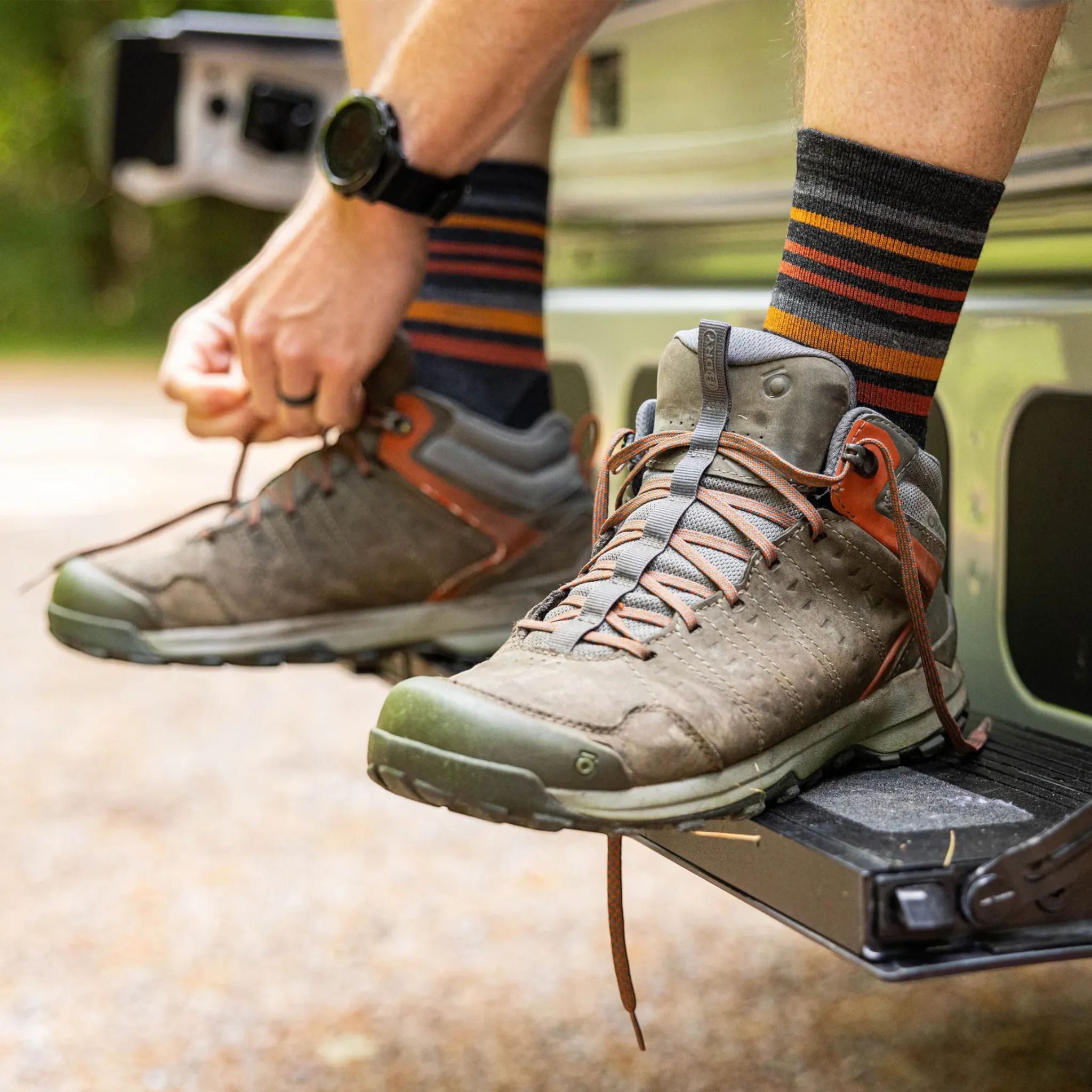 Darn Tough Men's Fastpack Micro Crew Lightweight Hiking Socks