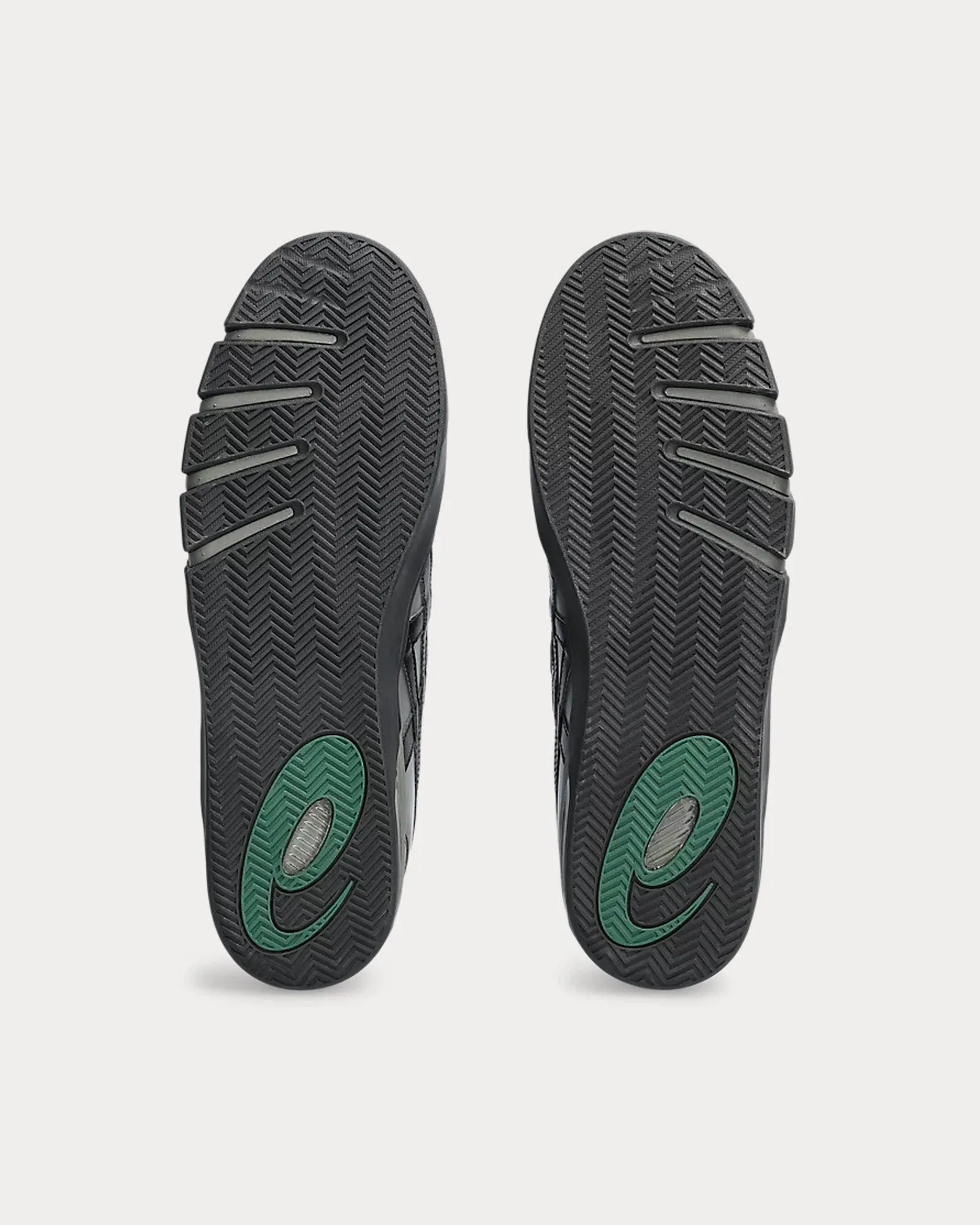 Gel-Flexkee Pro Gunmetal / Black Low Top Sneakers