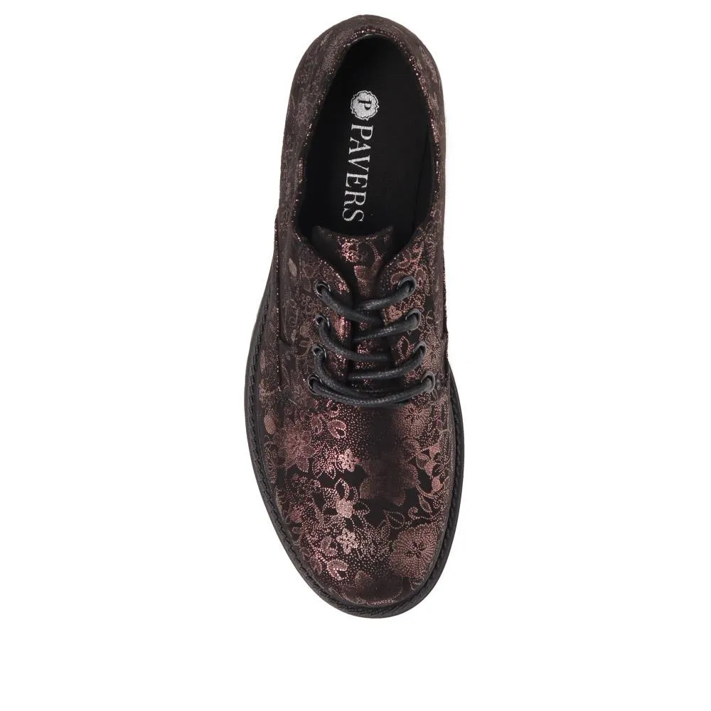 Lightweight Lace-Up Shoes - WBINS36118 / 322 793