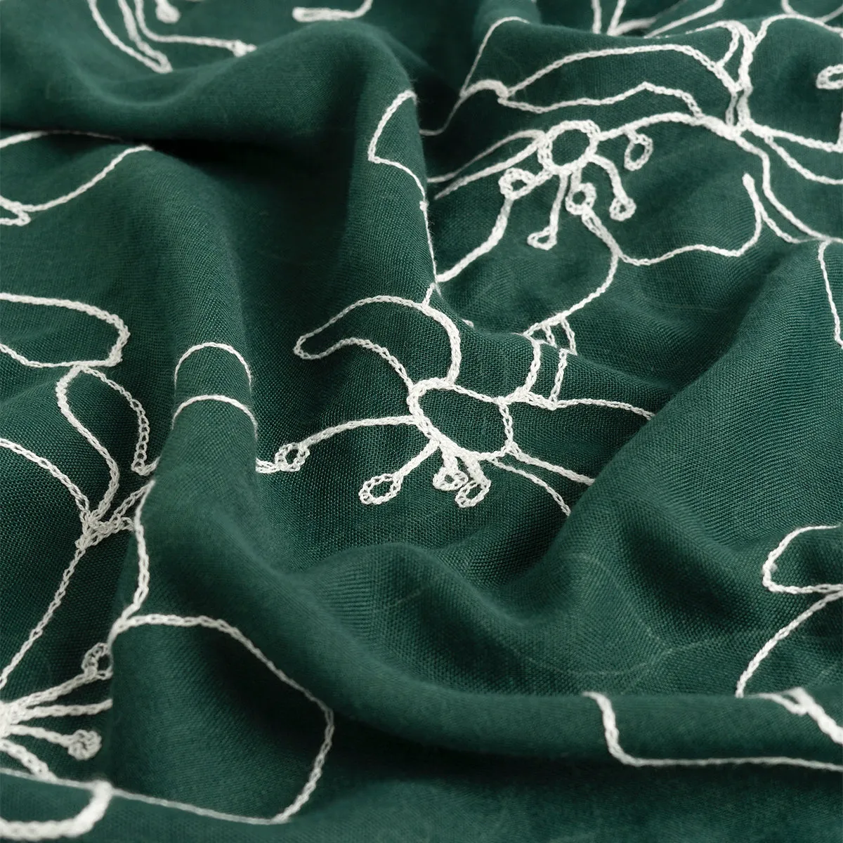 Lily Embroidered Hijab - Evergreen