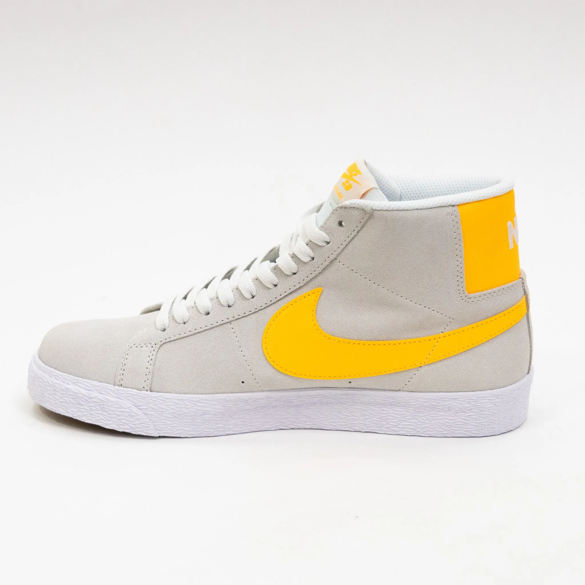 Nike SB Blazer Mid - SUMMIT WHITE/LASER ORANGE-SUMMIT WHITE