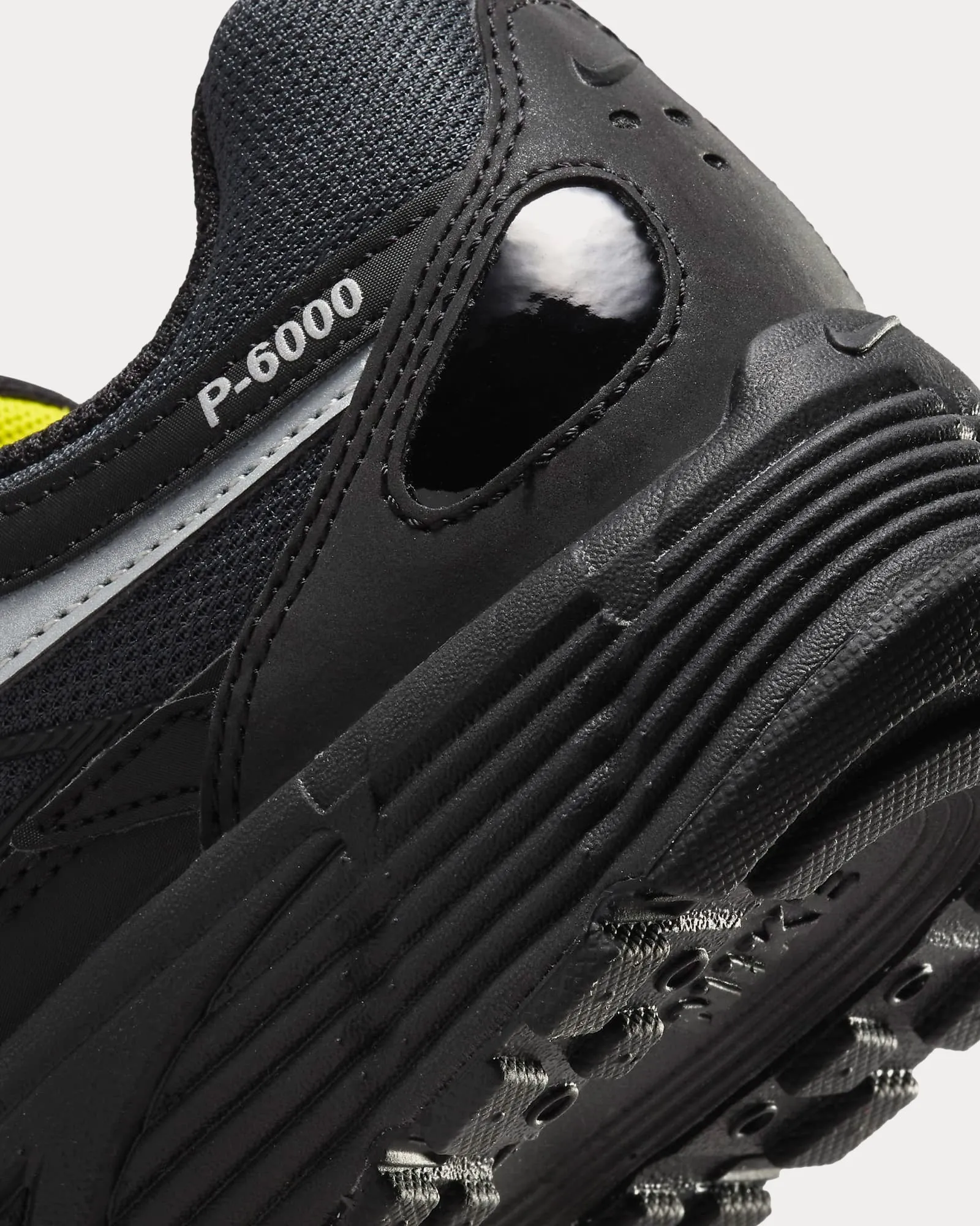 P-6000 Anthracite / High Voltage / Metallic Silver / Black Low Top Sneakers