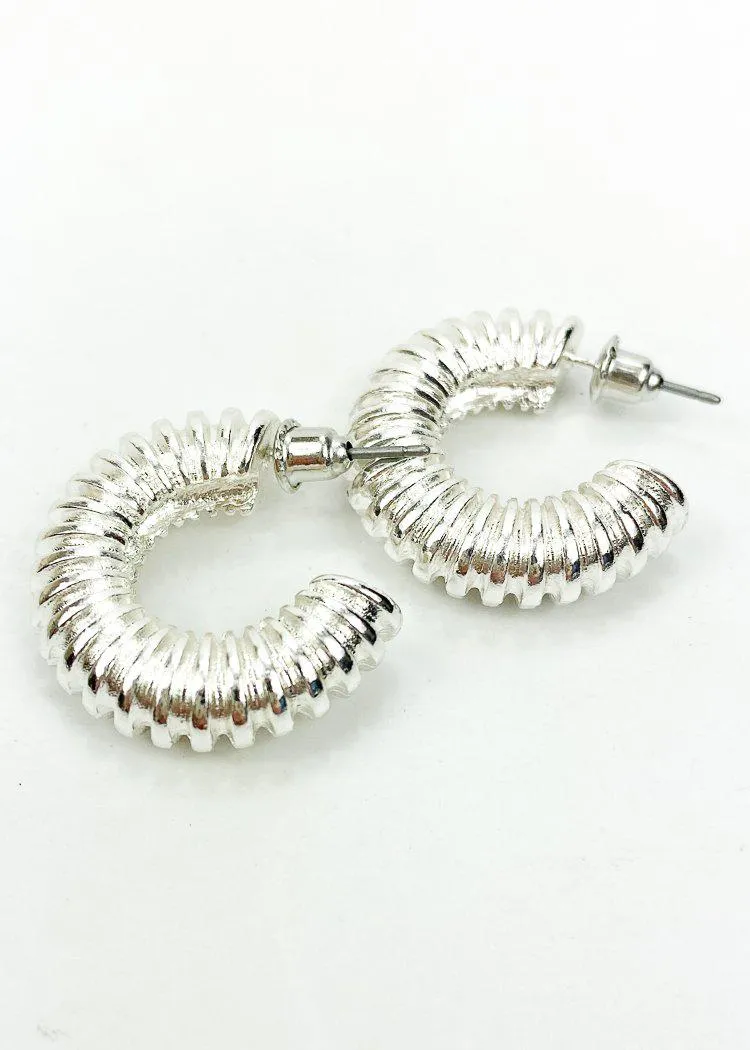 Pipa Textured Hoops - Silver