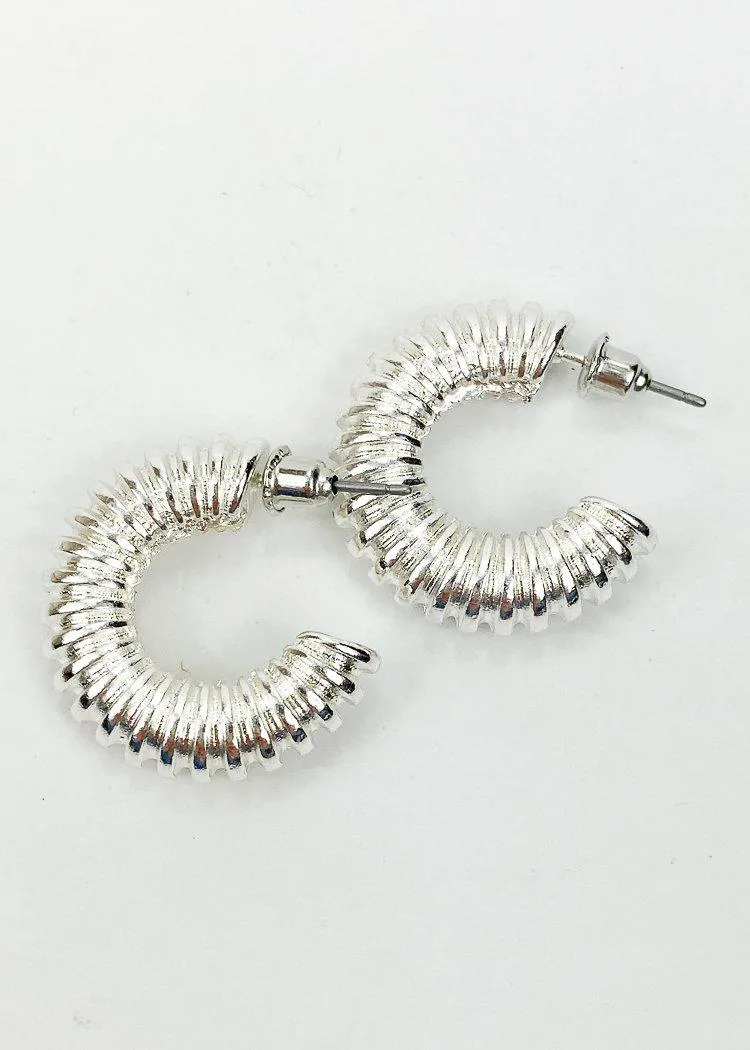 Pipa Textured Hoops - Silver