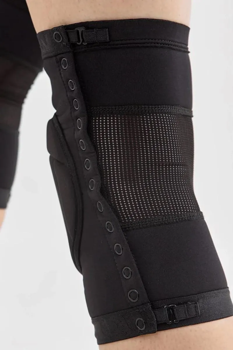 Queen Wear High Matter Knee Pads - Sleek Black