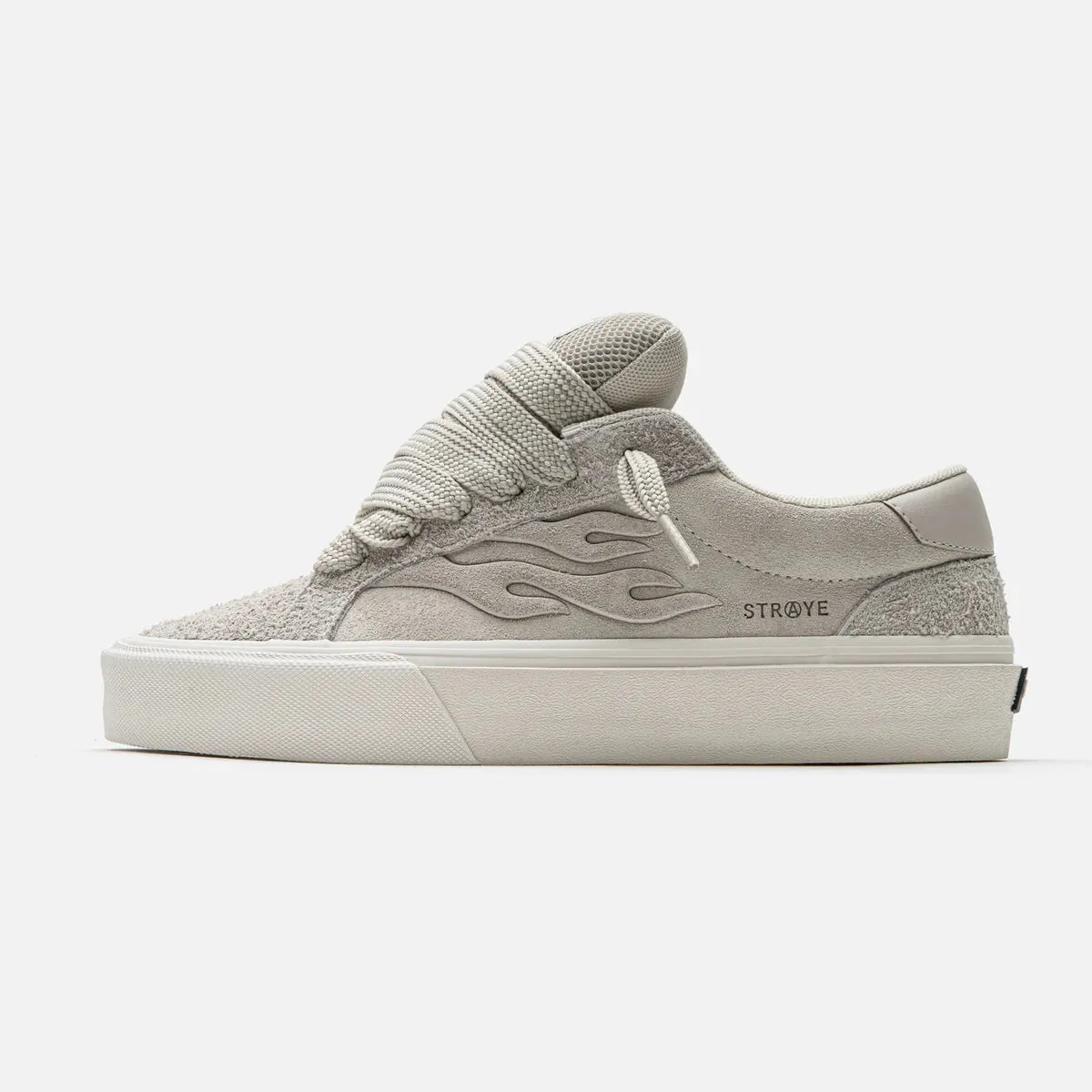 STRAYE Logan Puff Cream Bevel Sneakers