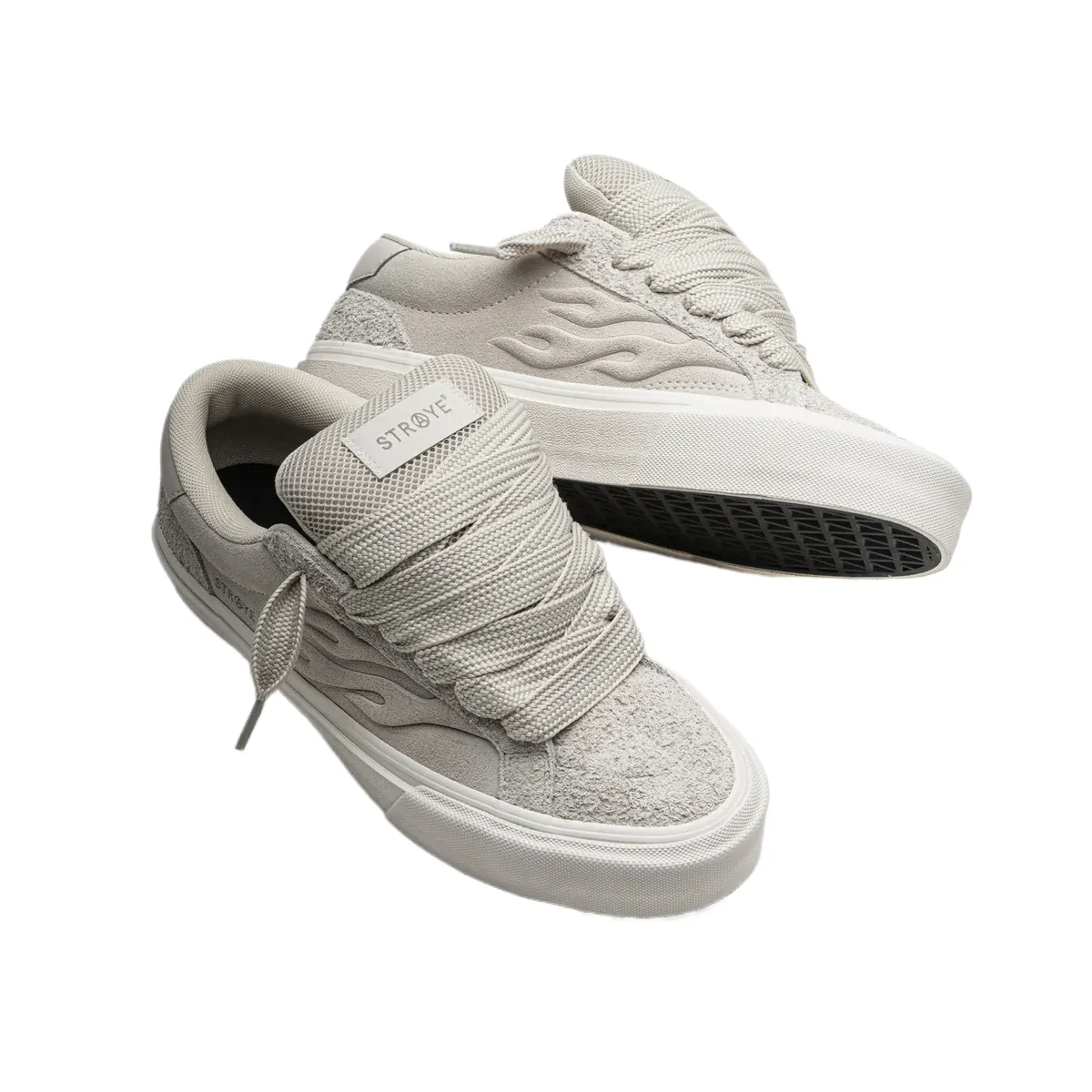 STRAYE Logan Puff Cream Bevel Sneakers