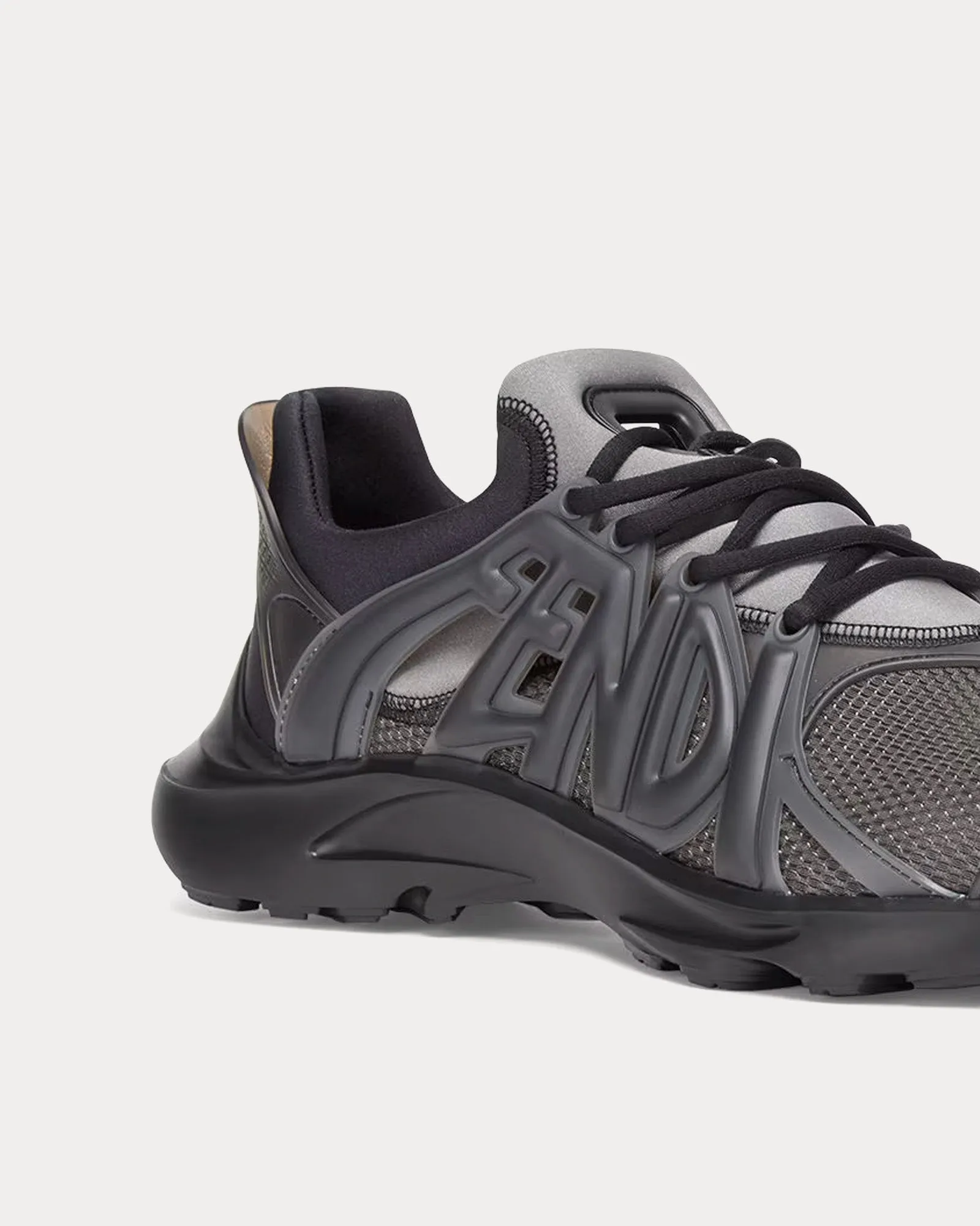 Tag Technical Mesh Black Low Top Sneakers