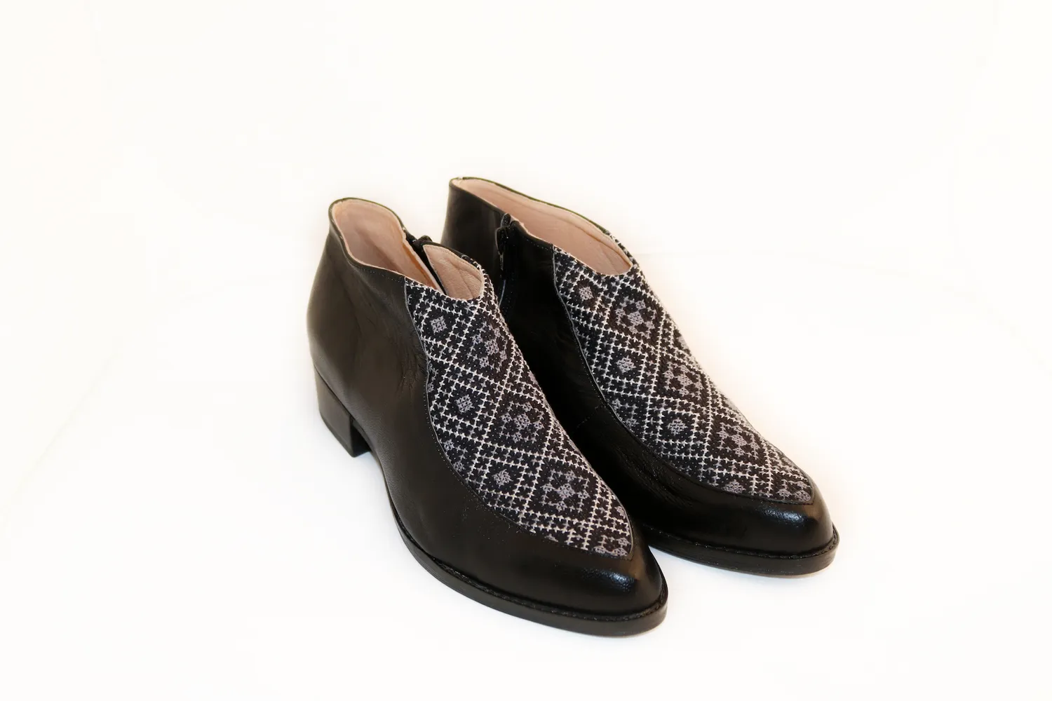Tatreez Bootie in Black