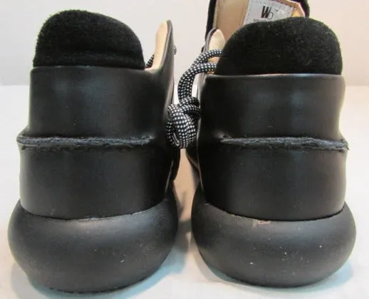 Worldboots B's Black Low Top Sneaker