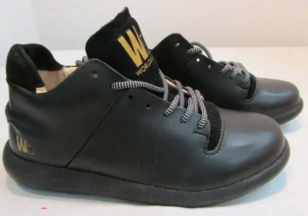 Worldboots B's Black Low Top Sneaker